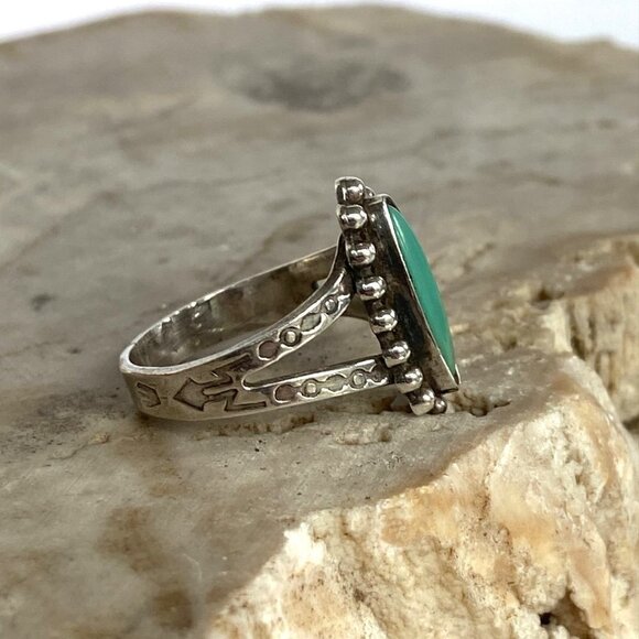 VTG Sterling Silver 925 Southwest Style Turquoise Stamped Split Shank Ring 4.75 - Picture 4 of 16